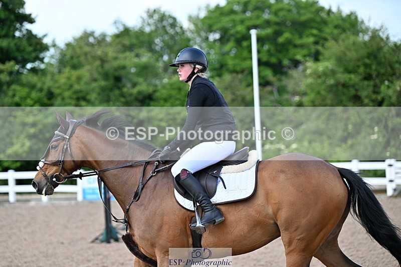 240605A-102535-00056 - Cls 1 British Novice and 90cm Open