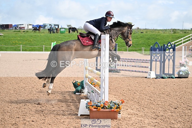 240506A-111429-08478 - Cls 3  Pony Discovery & 90cm Open