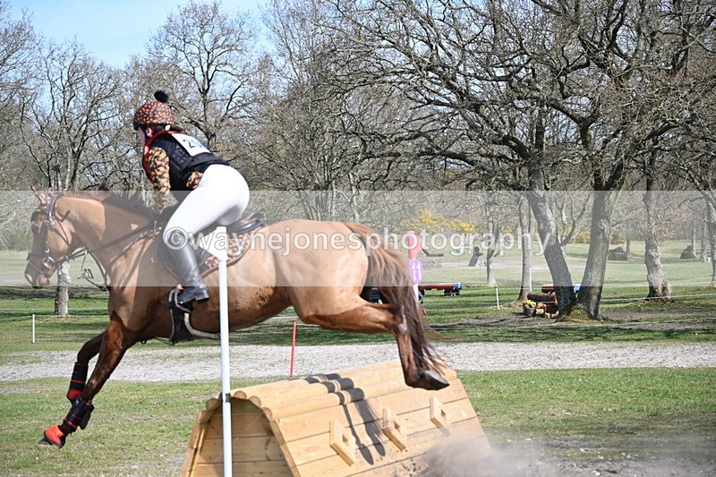 WJ6_2768 - Time 11:00 to 11:24