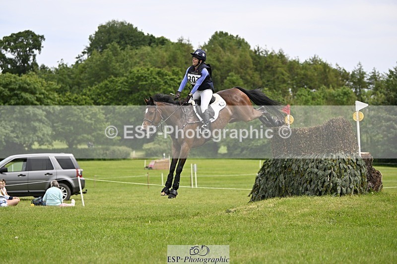 240525-144515-16562 - 203-OAKPORT_WEST_COAST_EXPRESS-Emma_Wilkes
