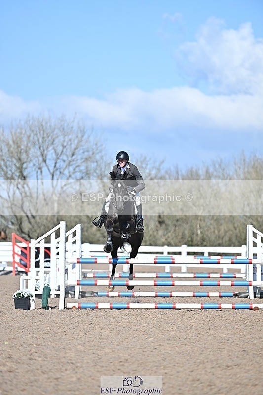 250314-113806-00359 - Cls 2 British Novice and 90cm