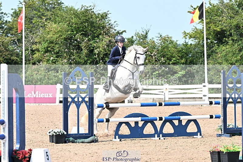 240801A-110927-00400 - Cls 9 95cm Amateur Qualifier