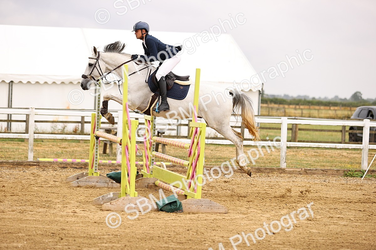 SBM_026513 - Class 12 - Amateur Championship Qualifier 1.05m