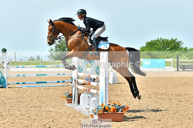 230609A-114013-00658 - Cls 2 Newcomers