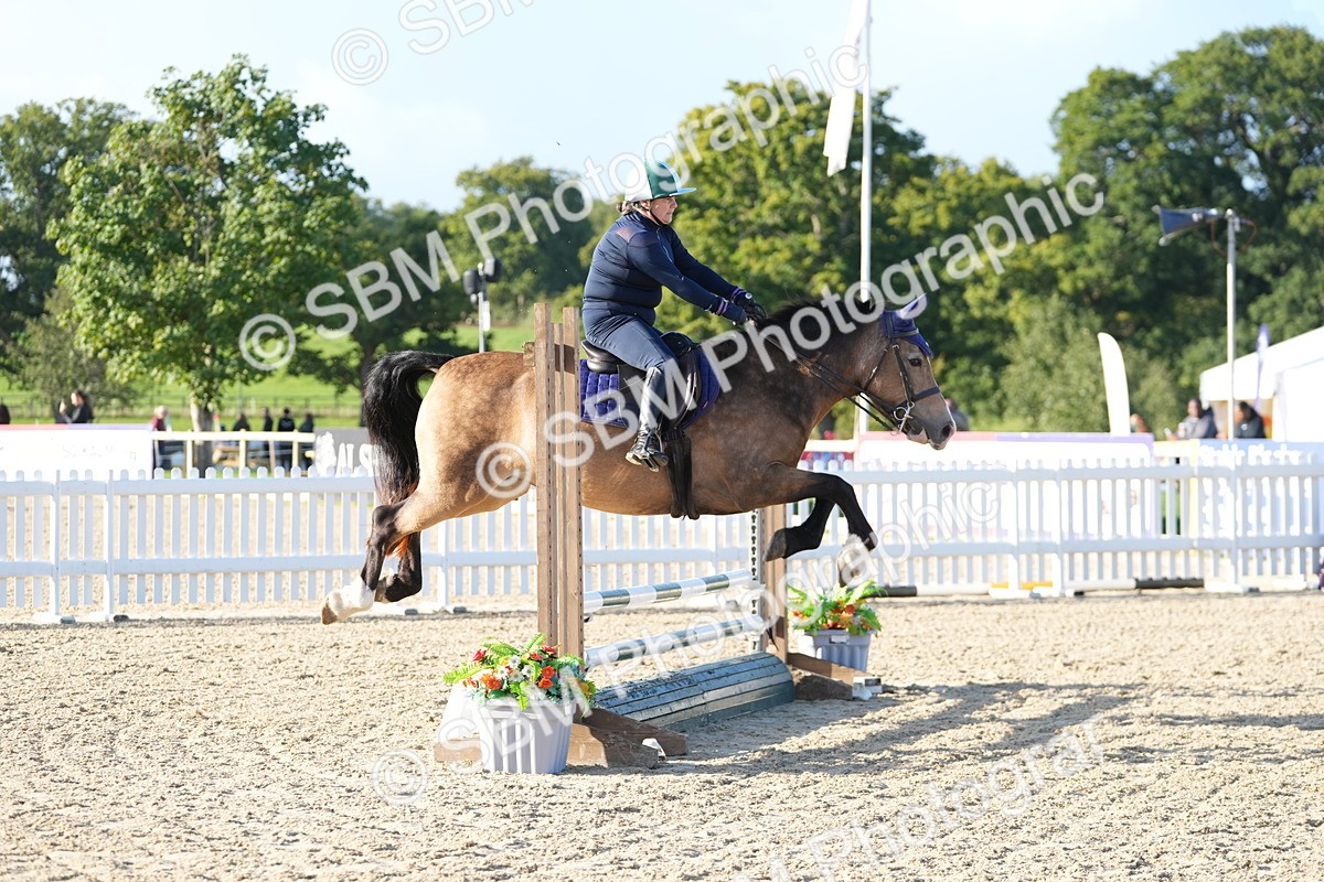 SBM_14196 - J57 - Clear Round 60cm