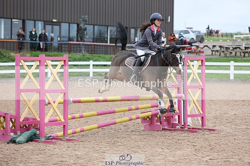 241116X-103200-00900 - Cls 08 Pony Winter Nov Champs