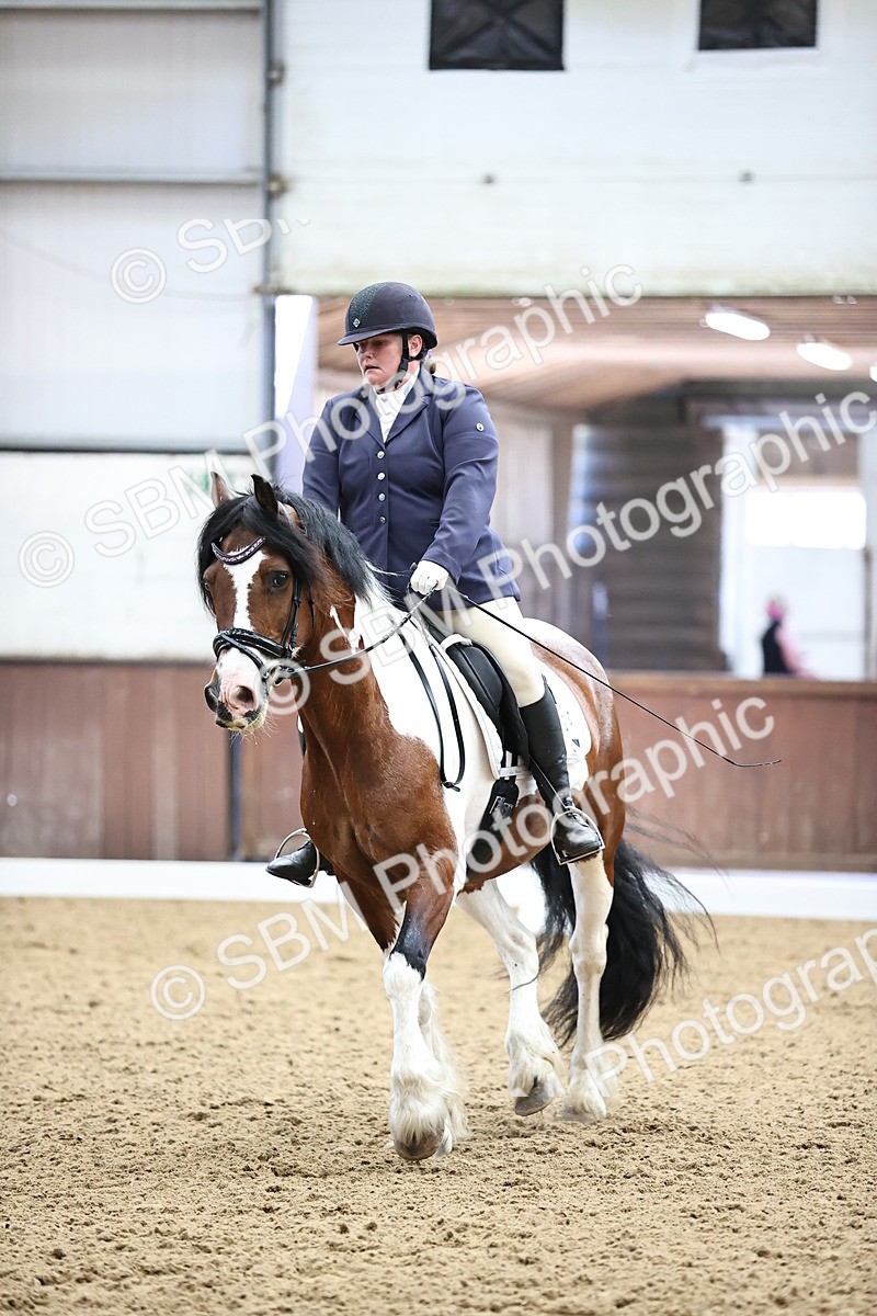 SBM_001458 - Novice 4 - 11.15-13.22