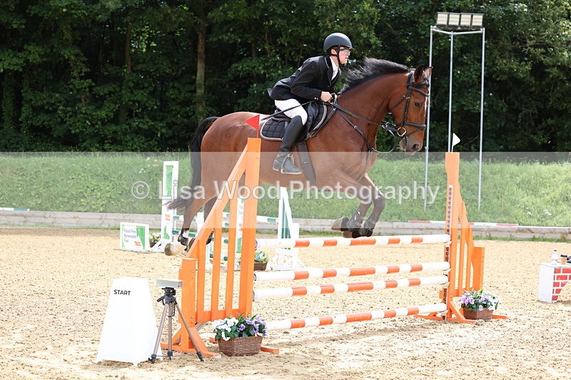 3E7A5893 - Class 4: Senior British Novice/90cm open