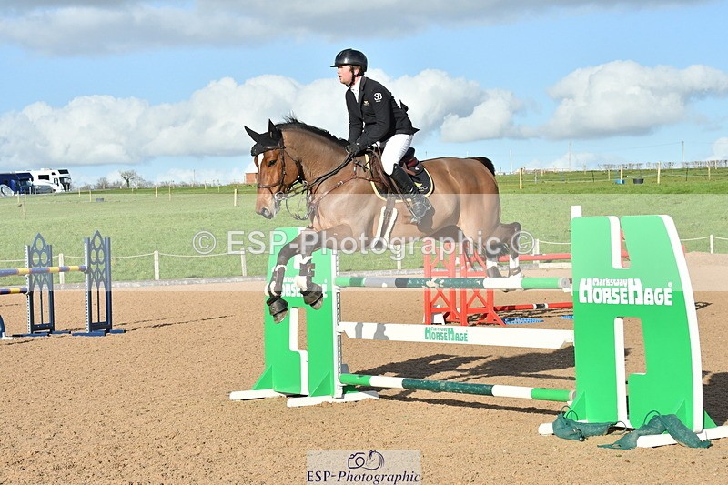 240306A-160627-02352 - Cls 5 Foxhunter and 1.20m Open