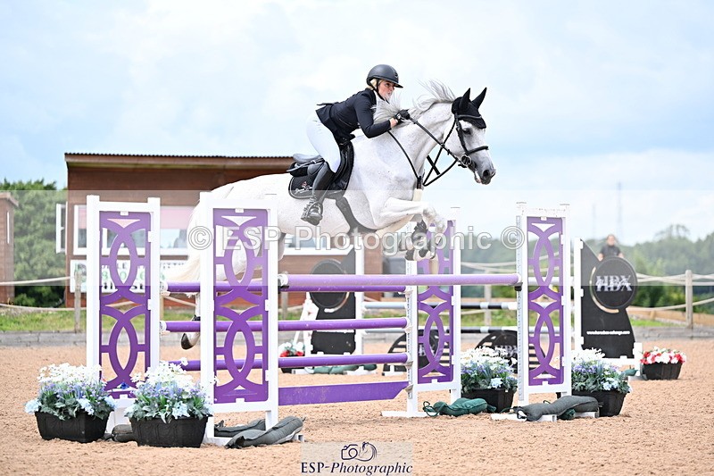 240726A-132709-01423 - Cls 3 Snr Foxhunter