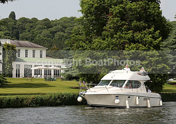 120628 SOLITAIRE WT7A0714 - HENLEY ROYAL REGATTA Thurs 28th June 2012