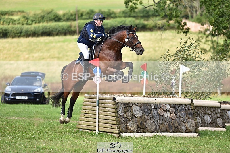 240803-163212-09304 - 275-Emily_Farleigh-LIMITED_EDITION_TN