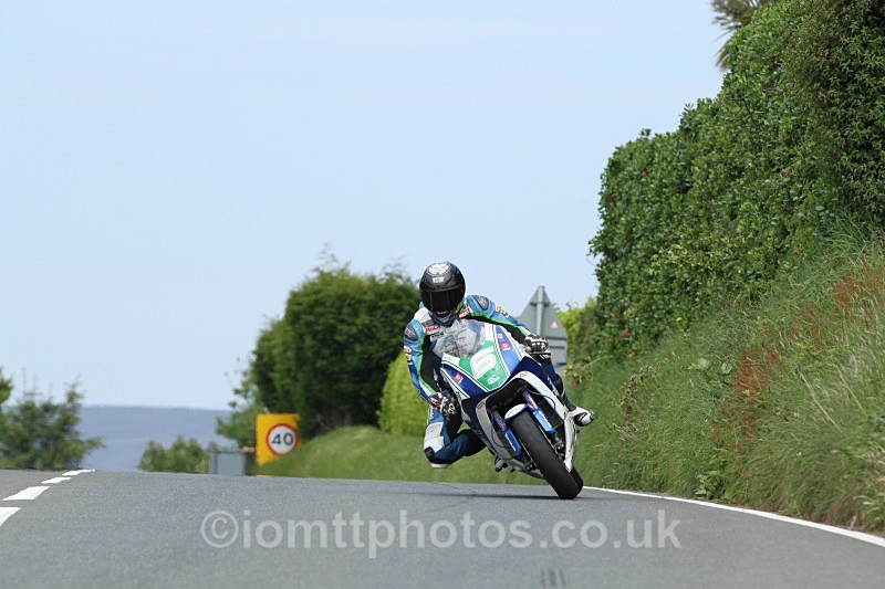 Ivan Lintin - Bennetts.co.uk Lightweight TT