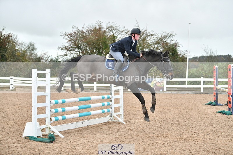 231110A-104721-00135 - Cls 2 British Novice & 90cm Open