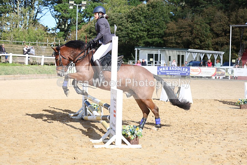 3E7A3200 - Class 4: 60cm Junior