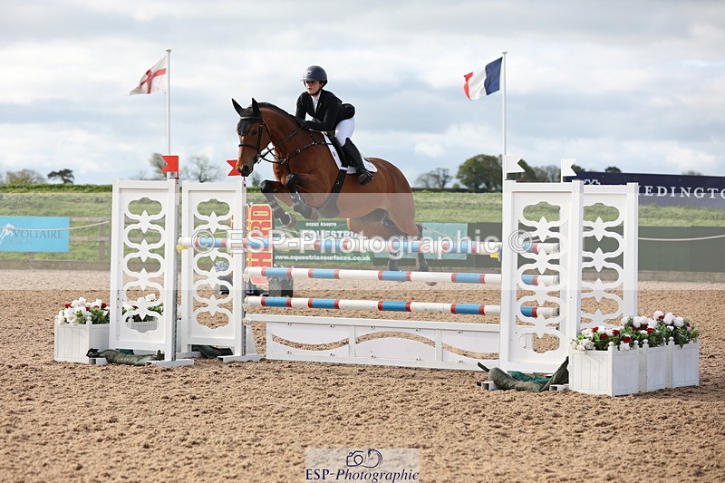 240419A-085946-05253 - Cls 22, 1 Star Gold Tour 1.30m