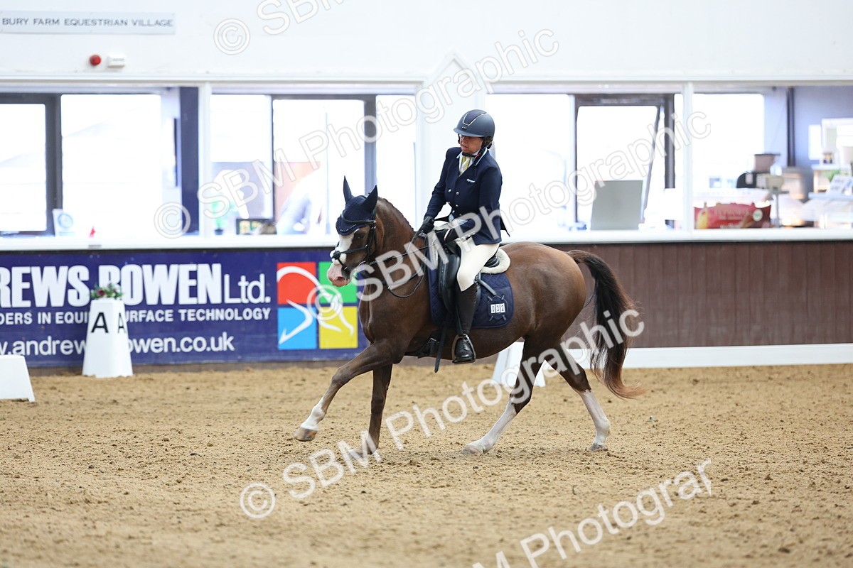 SBM_015761 - Class 15 - Novice FSM - 9.50 - 11.10