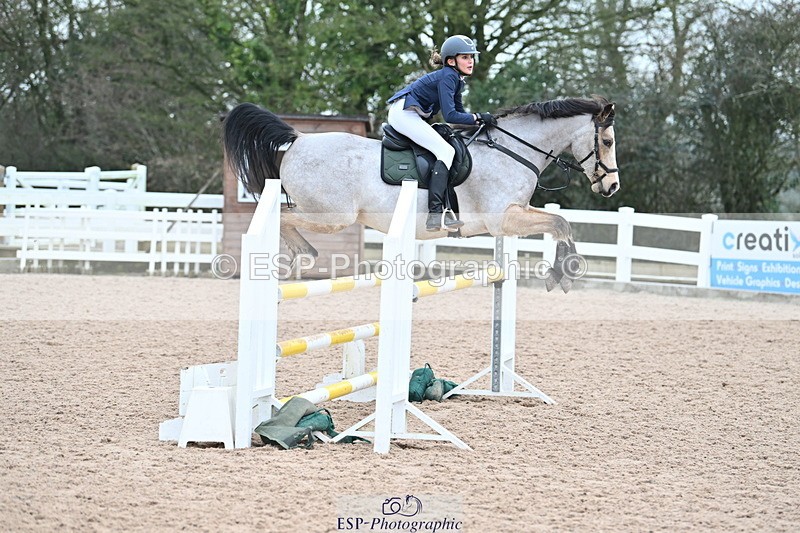 240128A-121018-00791 - Cls 4 Pony Newcomers and 1m Open