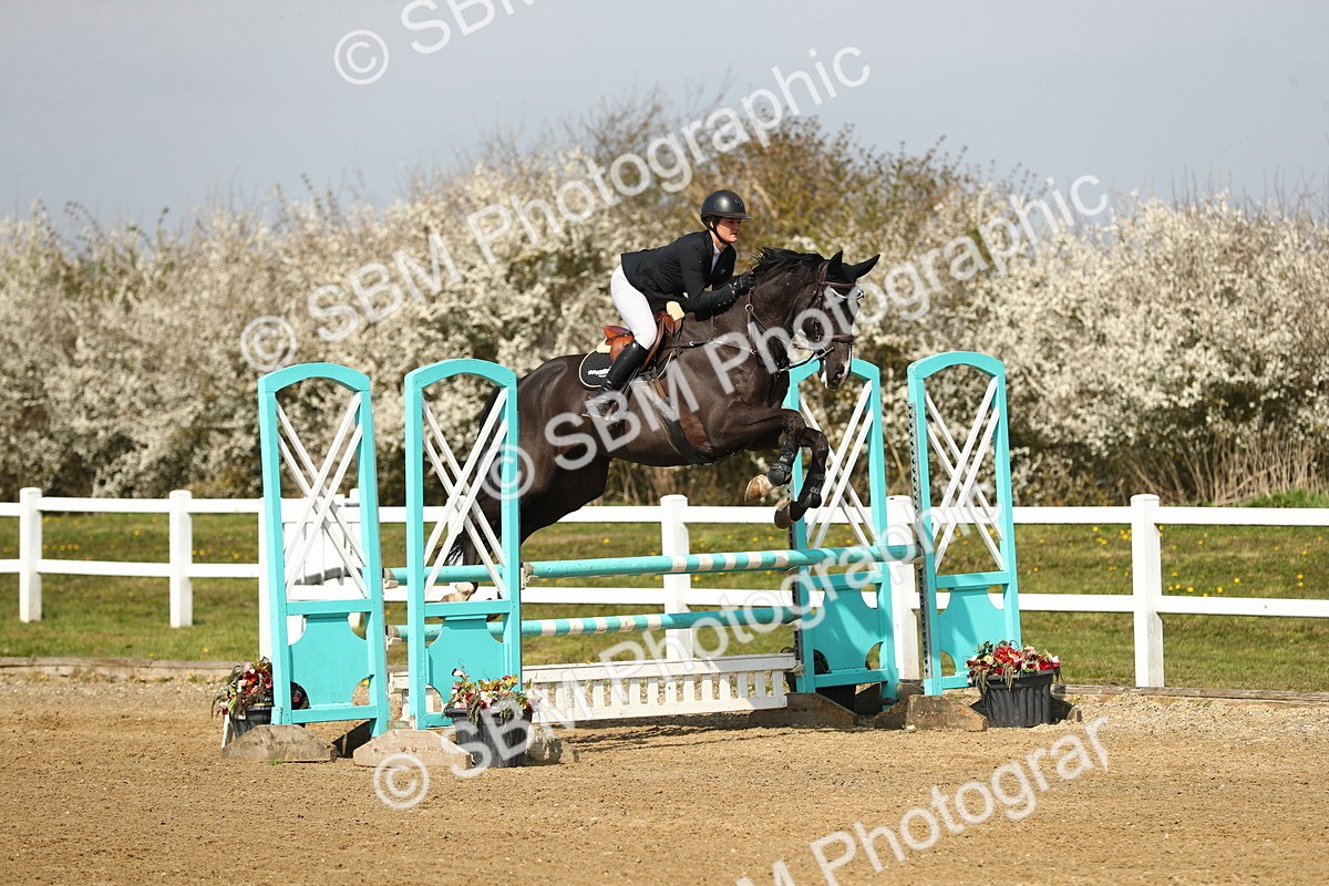 SBM_002451 - Class 10 - Senior Newcomers - 1.10m