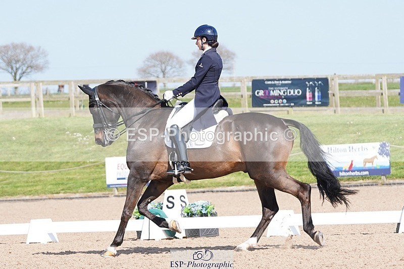 250404-150008-06816 - 161-Katie.Bailey-Hillgrounds.Wolkenhall