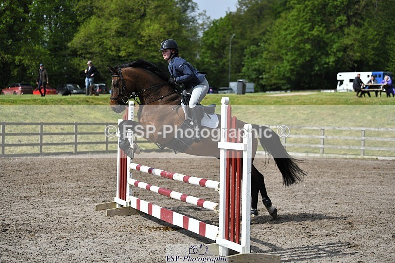 230512-101026-00477 - Cls 10 Snr 85cm Schooling