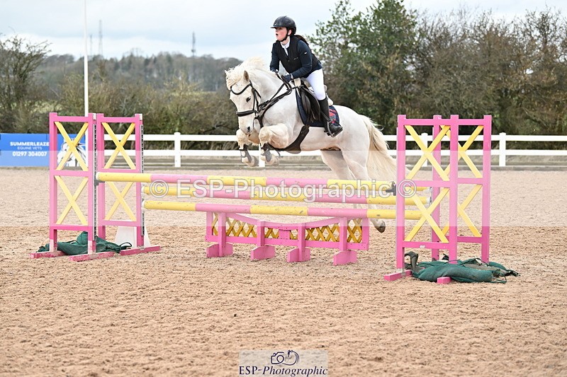 240309A-125334-01034 - Cls 8 Pony Newcomers and 1m Open