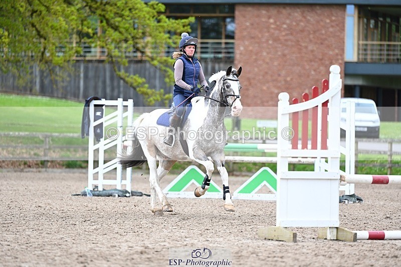 240411-135436-00428 - Group 3 SJ