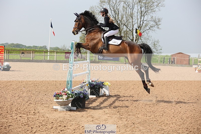 240511A-103812-11828 - Cls 33 Snr 1.20m Open