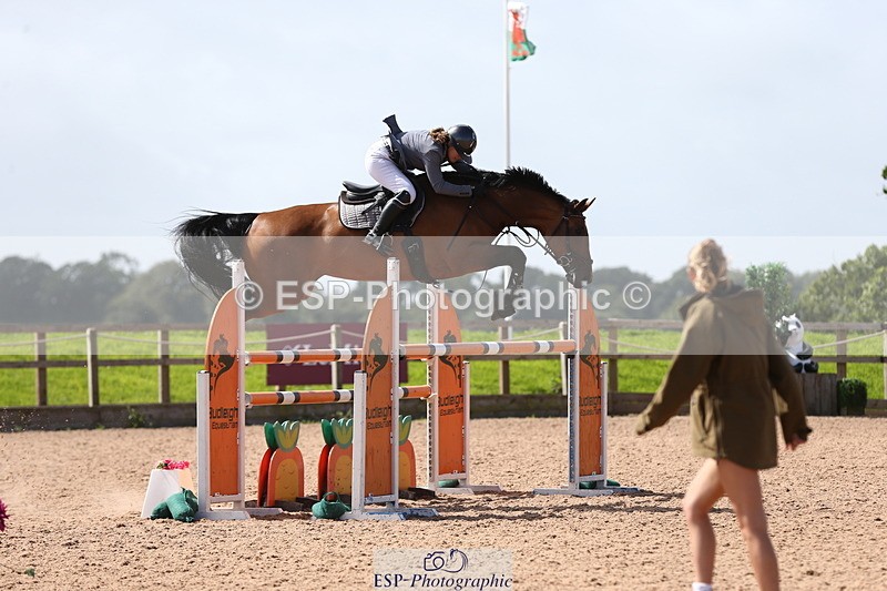 230812A-122841-08955 - Cls 32 Foxhunter