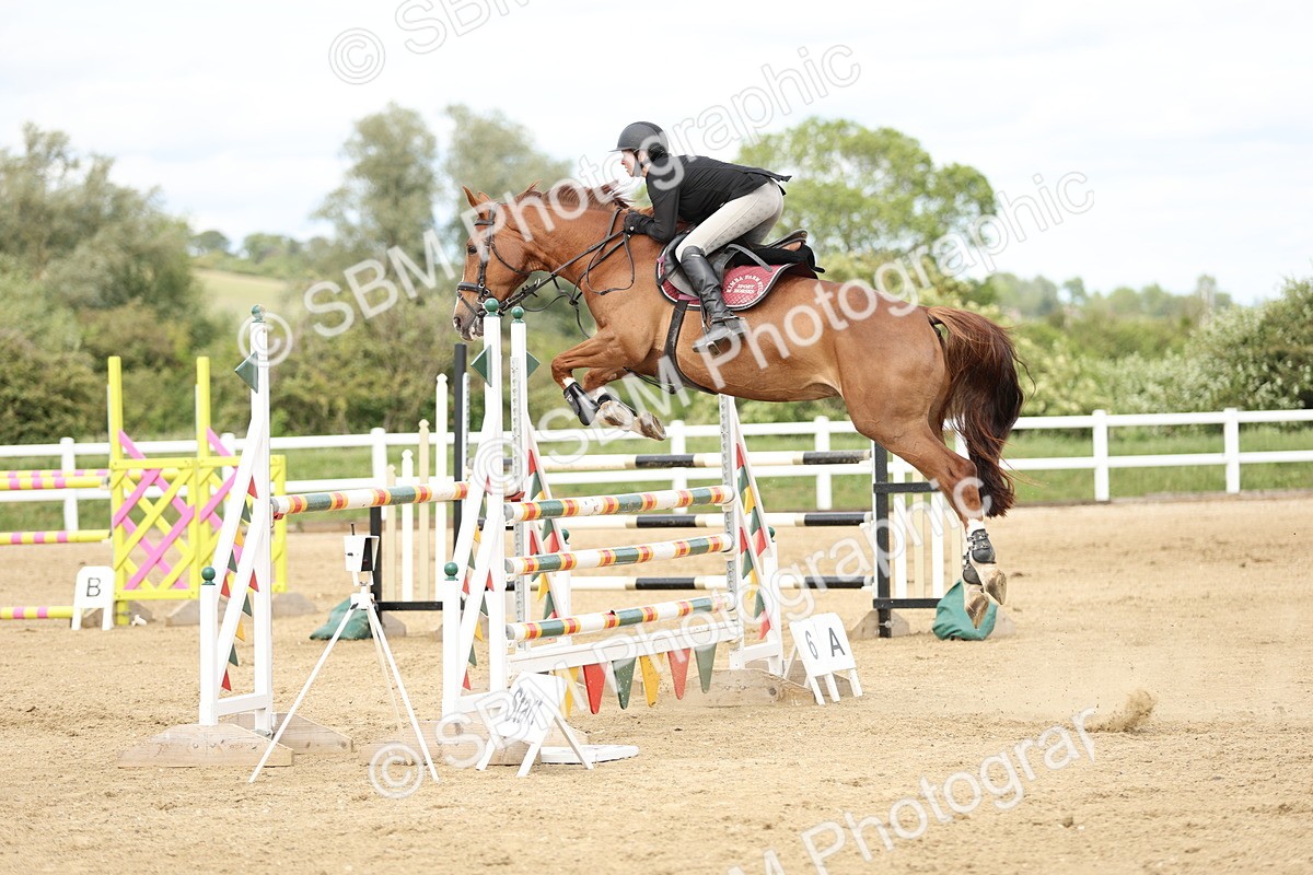 SBM_001457 - Class 5 - Senior Foxhunter - 1.20m