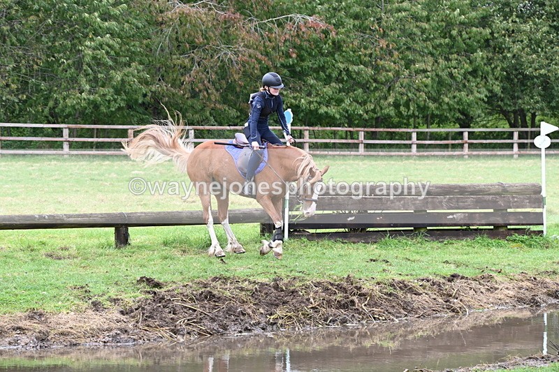WJ6_5844 - Time at Photographer 12:31 to 12:40