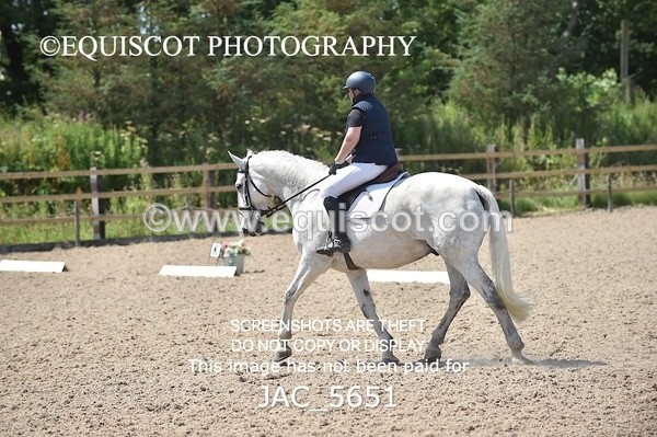 JAC_5651 - CLASS 35:36 NOVICE Test 4 : 6