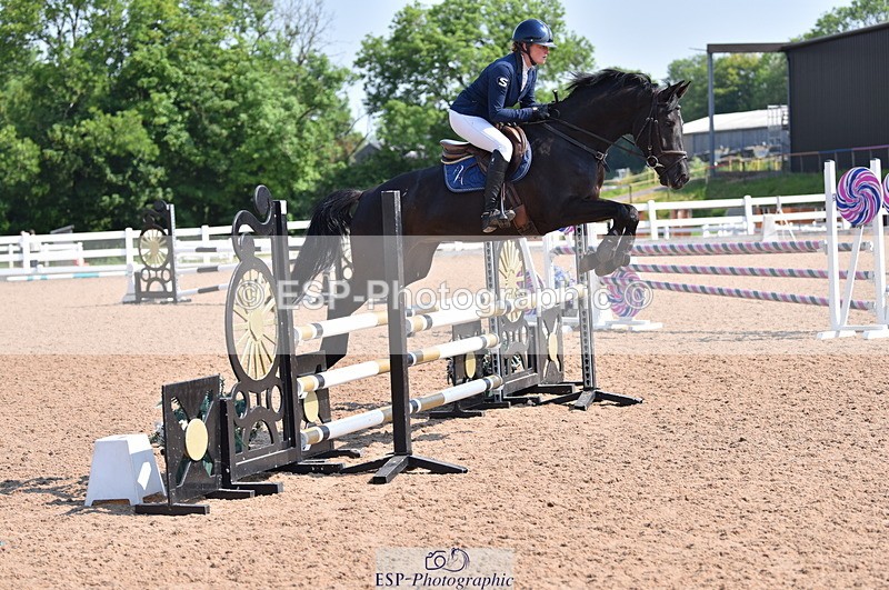 230609A-101318-00294 - Cls 8 British Novice & 90cm Open