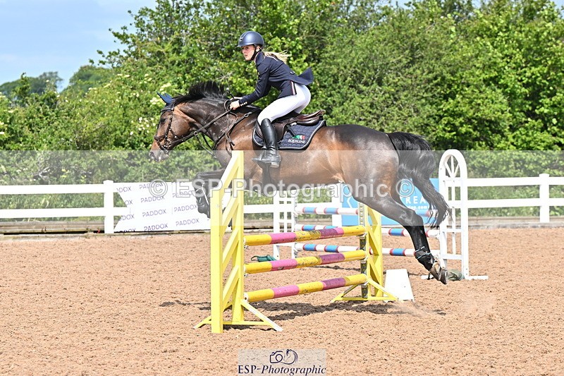 240619A-110720-00026 - Cls 1 British Novice and 90cm Open