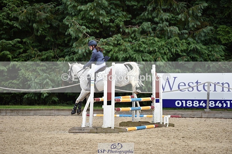 240802-141300-06434 - 90cm Round 2