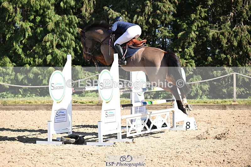 260321A-134846-00846 - 5 Newcomers 1m 10