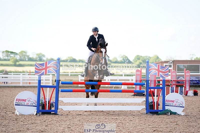 240525A-094832-05190 - Cls 13 Snr 1.05m and 1.10m