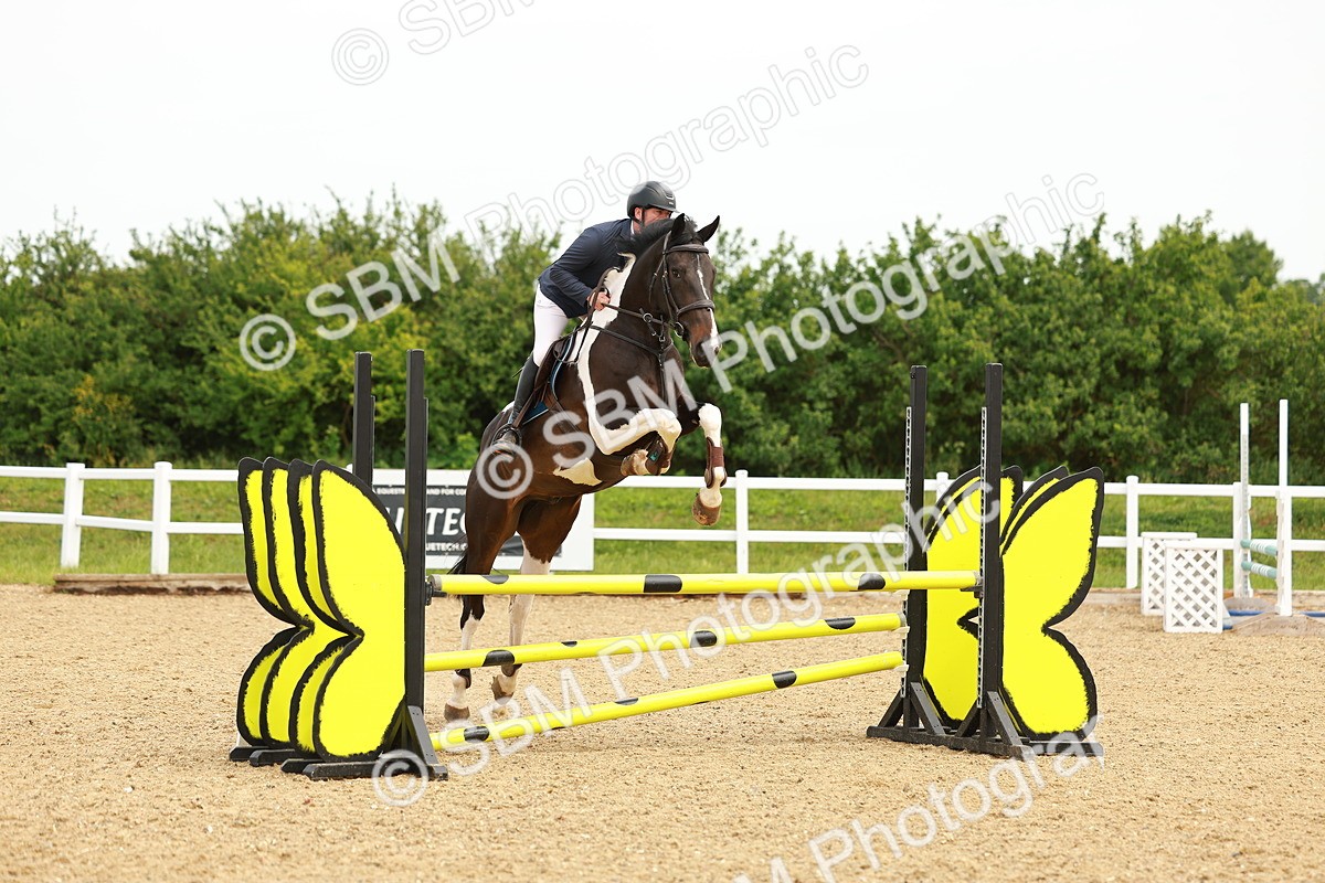 SBM_001149 - Class 2 - Senior British Novice - 90cm