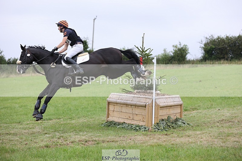 240831A-152725-04665 - 222-Max.Forster-HEVANS.ROYAL.REVOLUTION