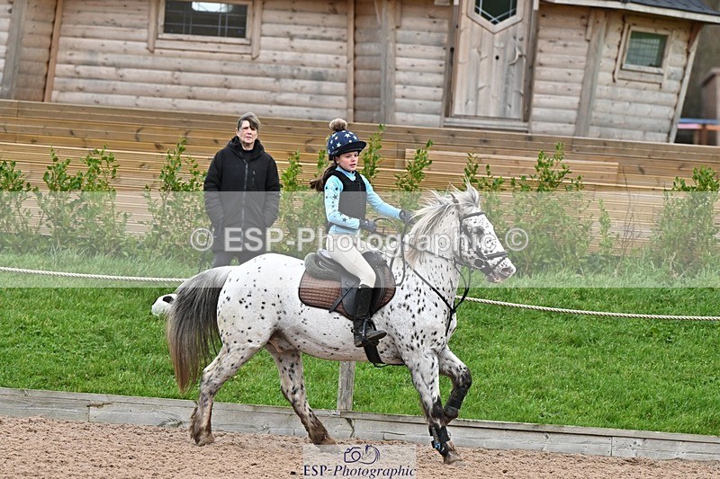 241215-103137-00324 - 70cm