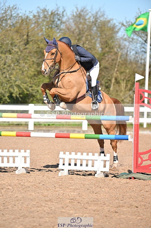 240420A-104335-10370 - Cls 19, 1 Star Silver Tour 1.20m