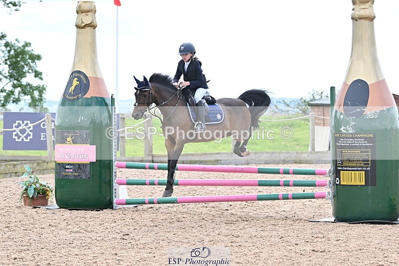 240628A-160347-01339 - Cls 5 Stepping Stones 128cm + 138cm