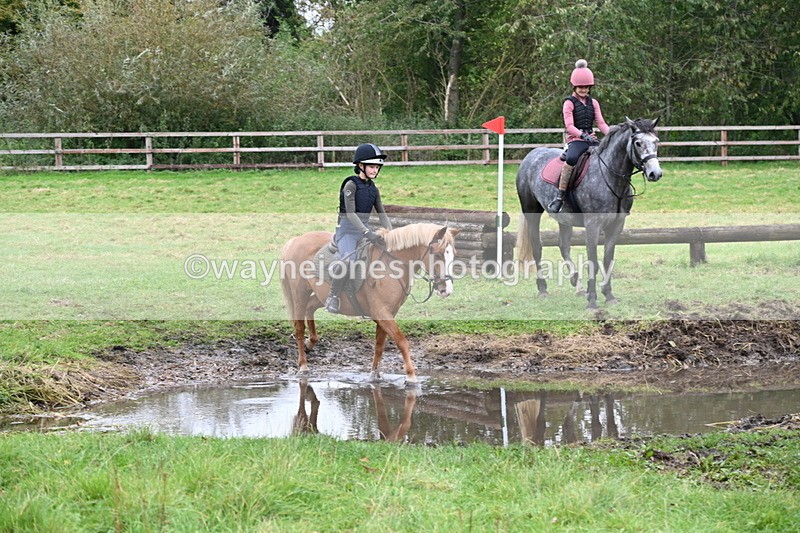 WJ6_6894 - Time at Photographer 13:06 to 13:23