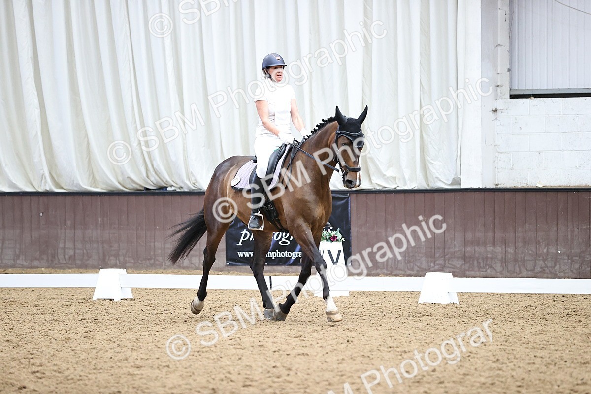 SBM_003025 - Novice 4 - 14.47-16.34