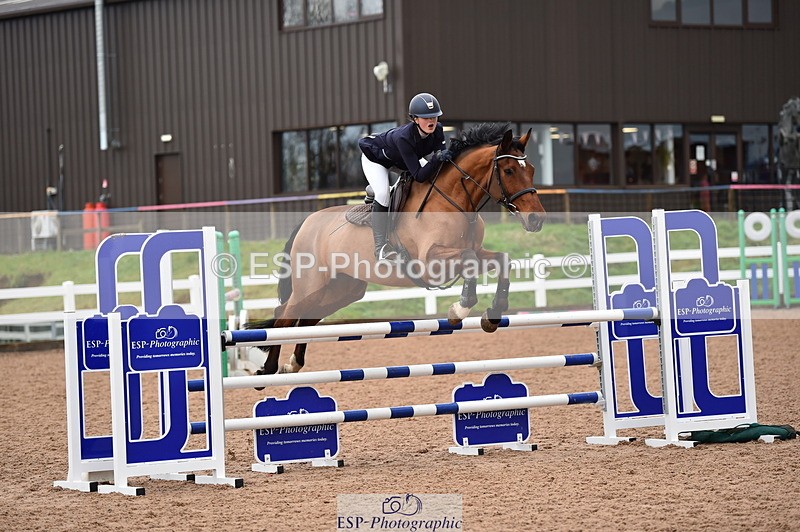 231203A-131212-01294 - Cls 9+10 Children on Horses 1m & 1.10m