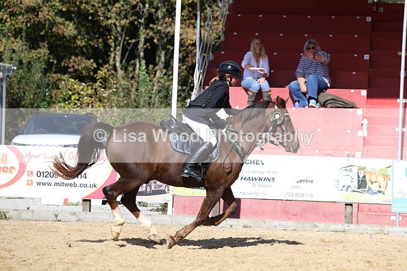 3E7A4860 - Class 8: 80cm Junior