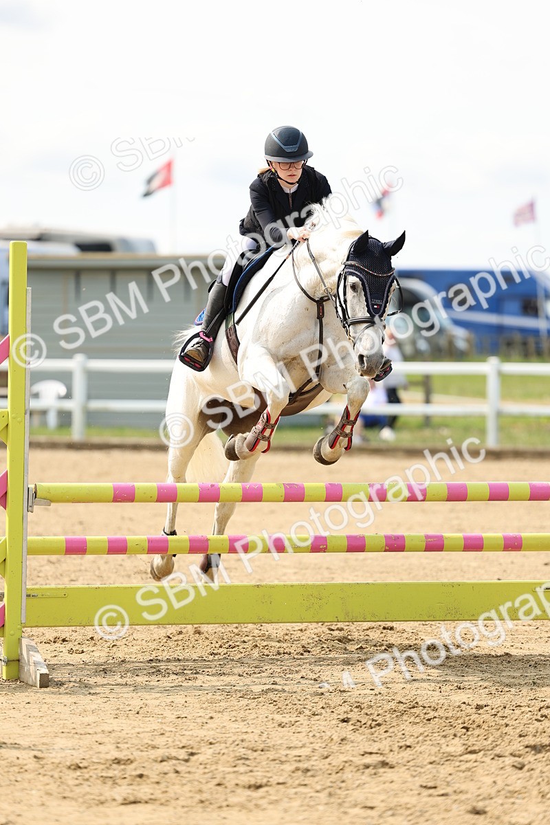 SBM_004233 - Class 16 - Senior British Novice - 90cm