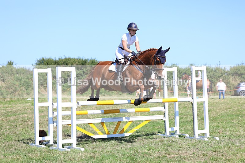 3E7A6415 - Class 13: Senior Newcomers/1.10m open