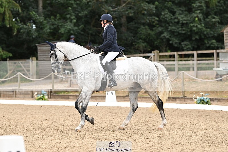 250808A-101258-00066 - 017-Frances.Goodhind-Dysart.Elite