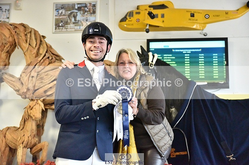 250214-130334-00298 - Novice Gold Presentations